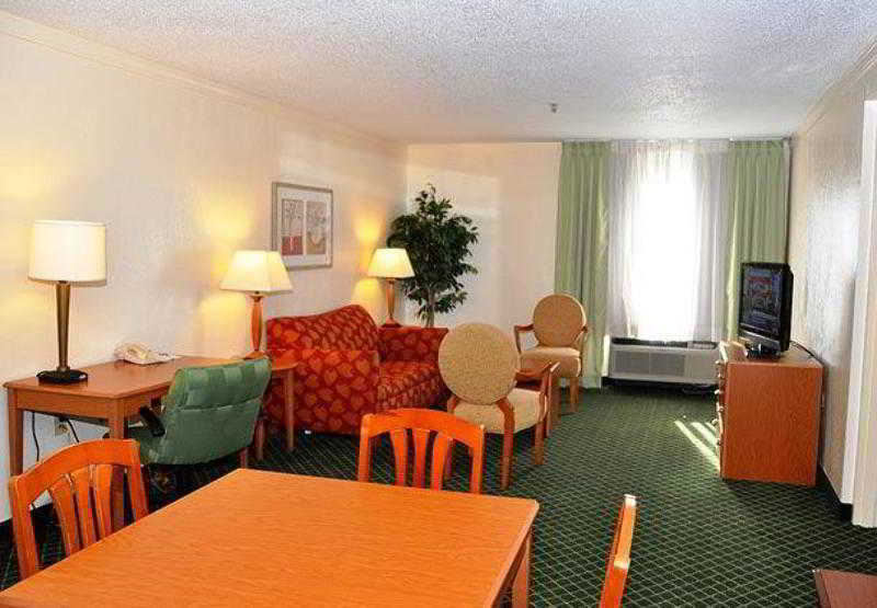 Fairfield Inn & Suites By Marriott Atlanta Vinings/Galleria Smyrna Ngoại thất bức ảnh